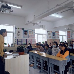 快看！這所學(xué)校的家長(zhǎng)會(huì)很特殊